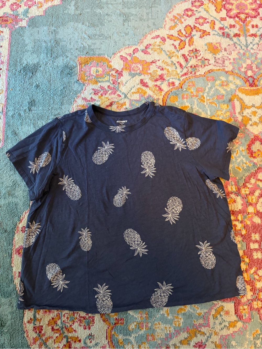 Old Navy Navy Pineapple Crewneck Tee